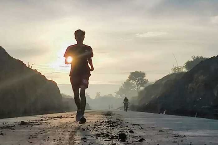 Resolusi sehat dengan semangat berolahraga, gaya hidup sehat